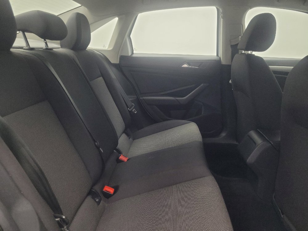 Used 2019 Volkswagen Jetta SE FWD image 19