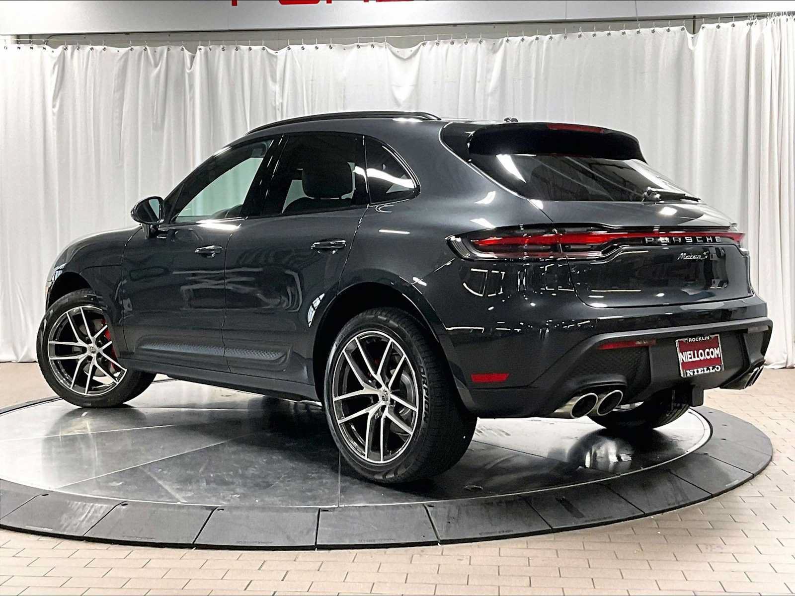 Used 2026 Porsche Macan S AWD/4WD image 3