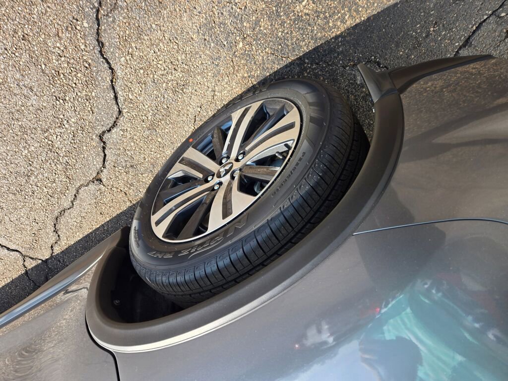 New 2025 Mitsubishi Outlander Sport ES image 9