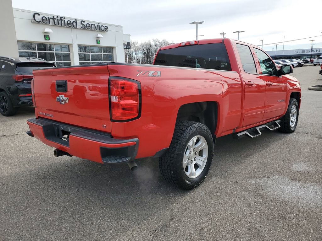 Used 2018 Chevrolet Silverado 1500 LT w/ All Star Edition image 4