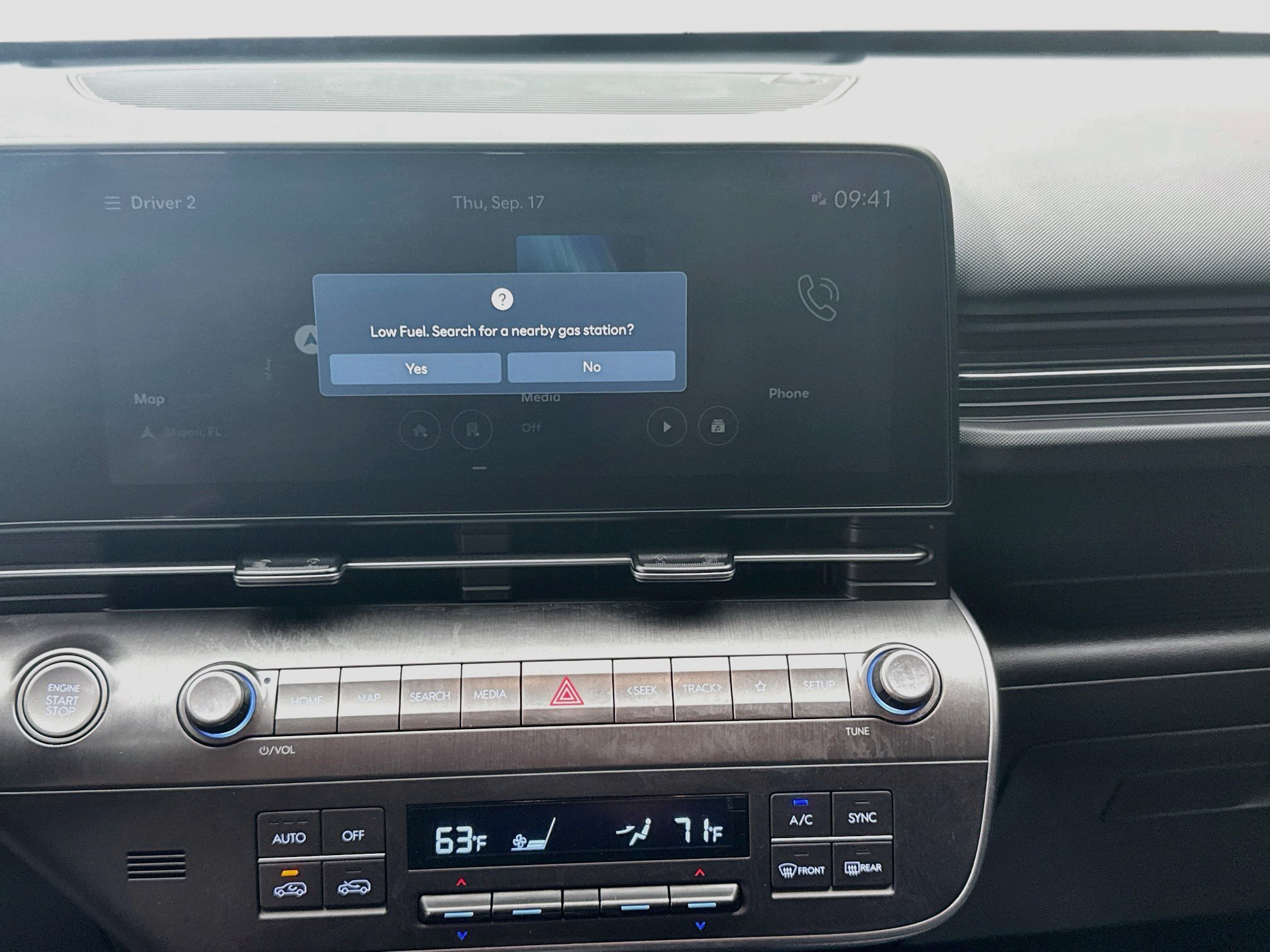 Used 2025 Hyundai Kona SEL FWD image 10