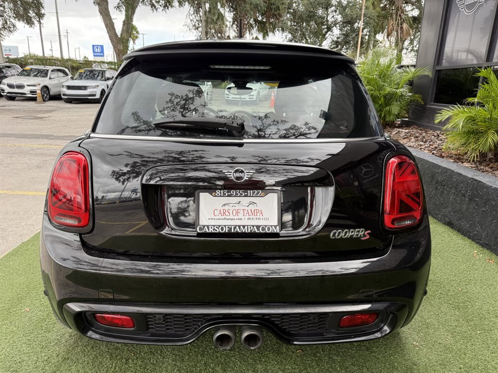 Used 2019 MINI Cooper S w/ Premium Package image 5