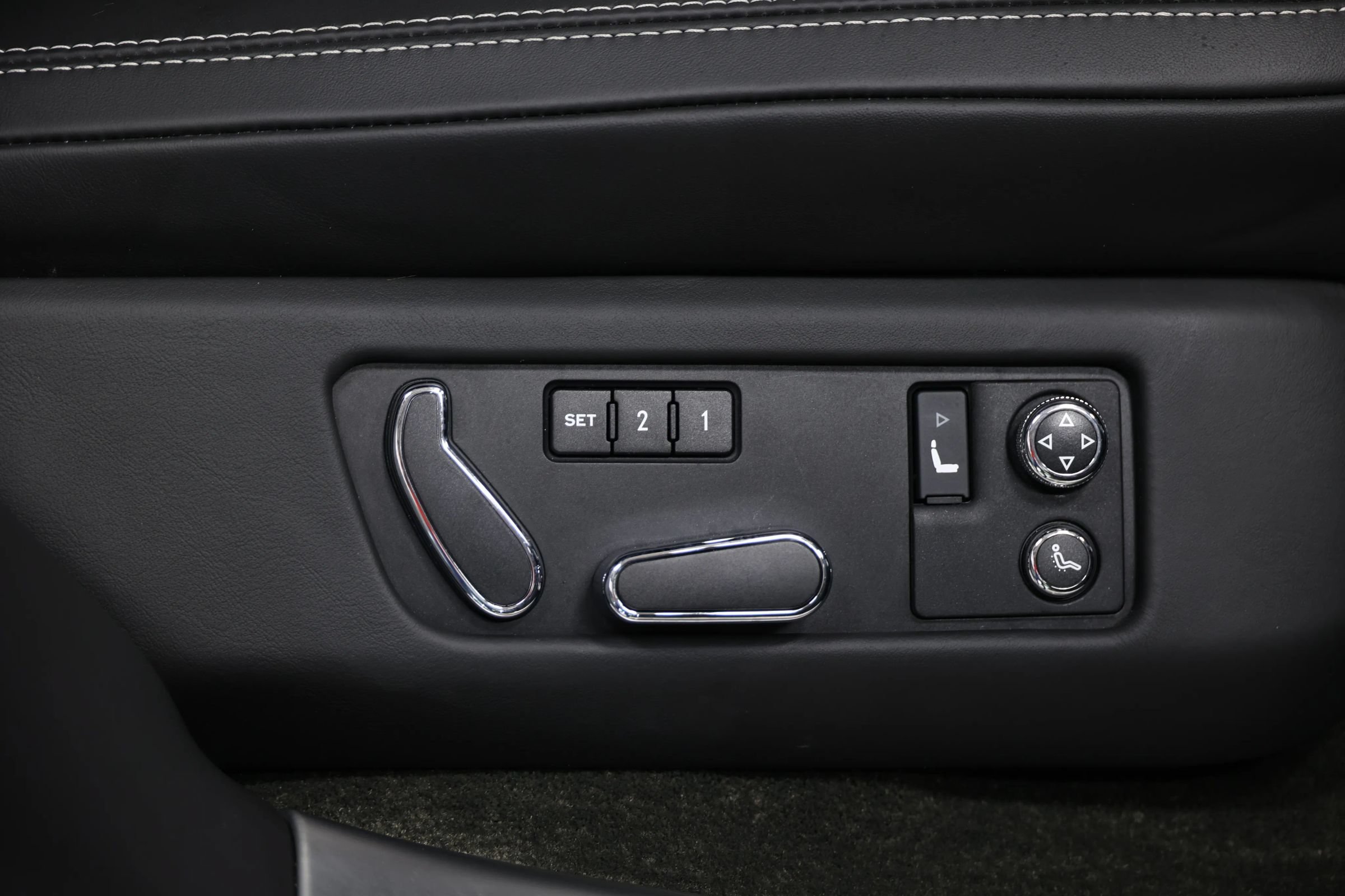 Used 2015 Bentley Flying Spur V8 AWD/4WD image 71