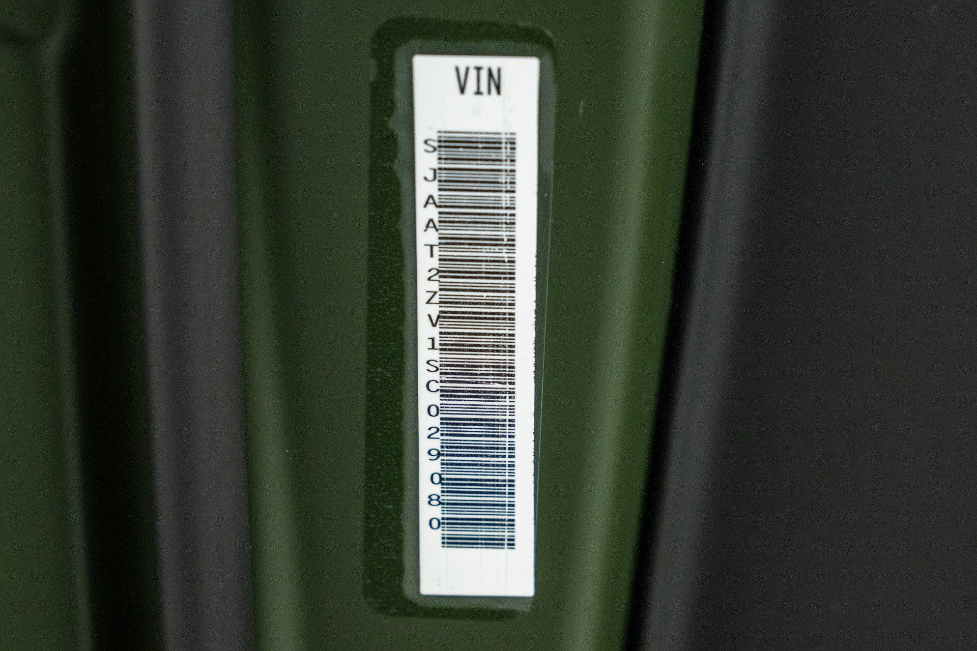 Used 2025 Bentley Bentayga image 19