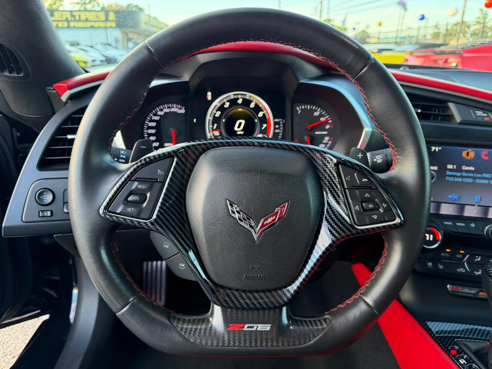 Used 2015 Chevrolet Corvette Z06 w/ 3LZ Preferred Equipment Group RWD image 31