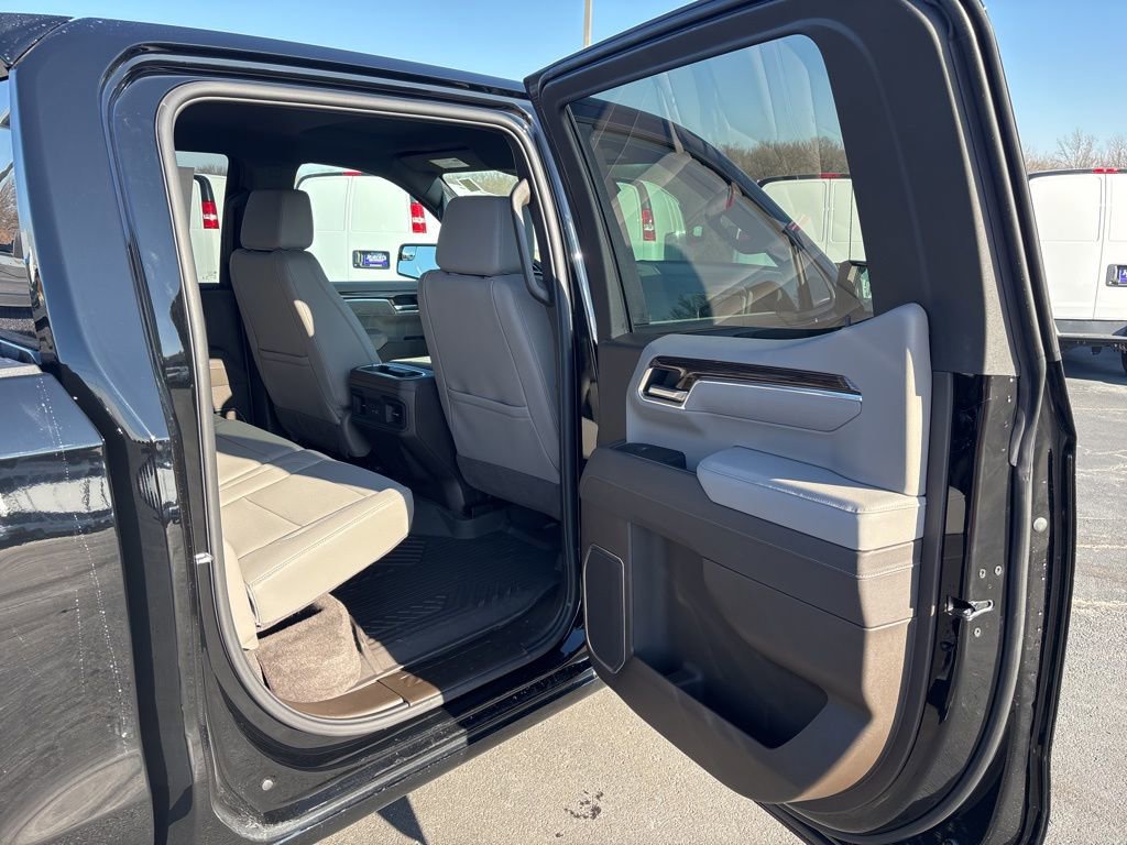 New 2026 Chevrolet Silverado 1500 LT image 38
