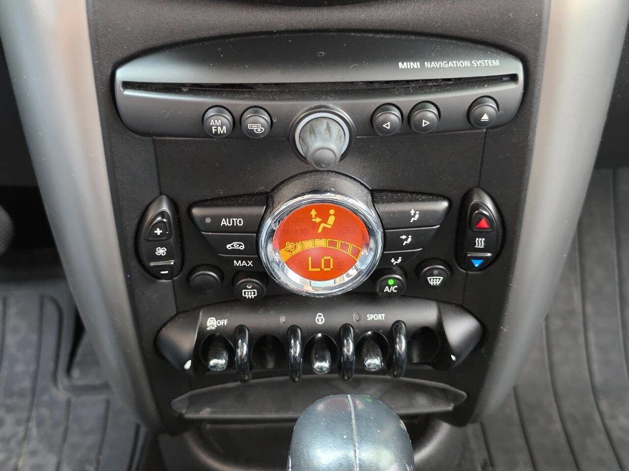 Used 2016 MINI Cooper Countryman FWD image 13
