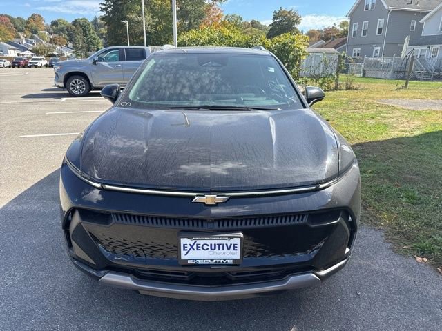 New 2025 Chevrolet Equinox EV LT w/ Convenience Package II AWD/4WD image 2