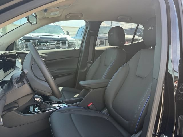 New 2026 Buick Encore GX Sport Touring w/ Comfort Package FWD image 9
