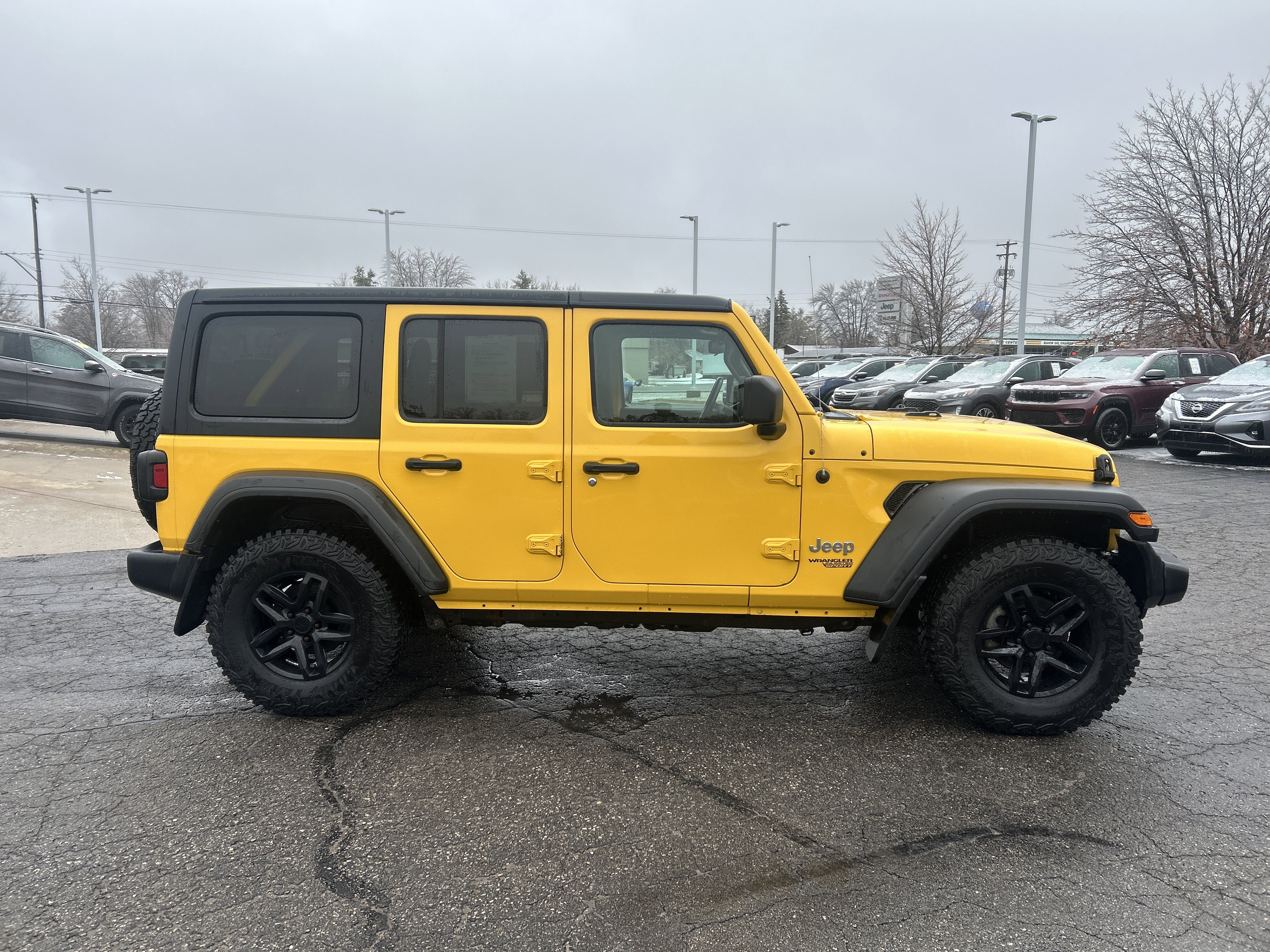 Used 2021 Jeep Wrangler Unlimited Sport w/ Dual Top Group image 2
