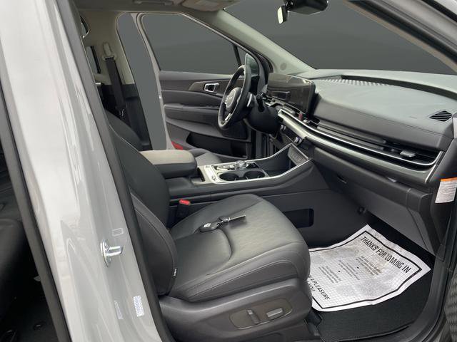 New 2026 Kia Carnival SX w/ SX Dark Edition Package image 32