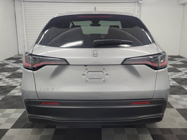 Used 2025 Honda HR-V LX image 5