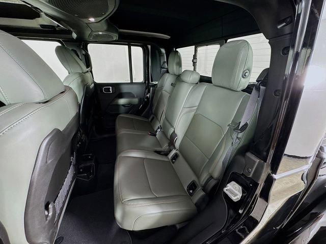 New 2025 Jeep Gladiator Mojave image 27