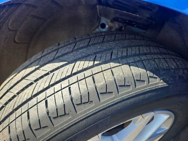 Used 2024 Chevrolet Equinox LT w/ LPO, Floor Liner Package image 27