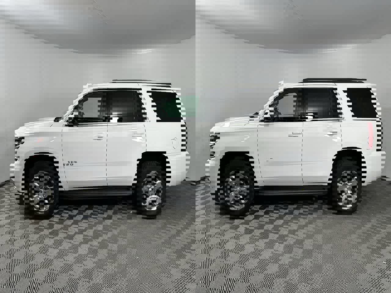 Used 2017 Chevrolet Tahoe LT image 5