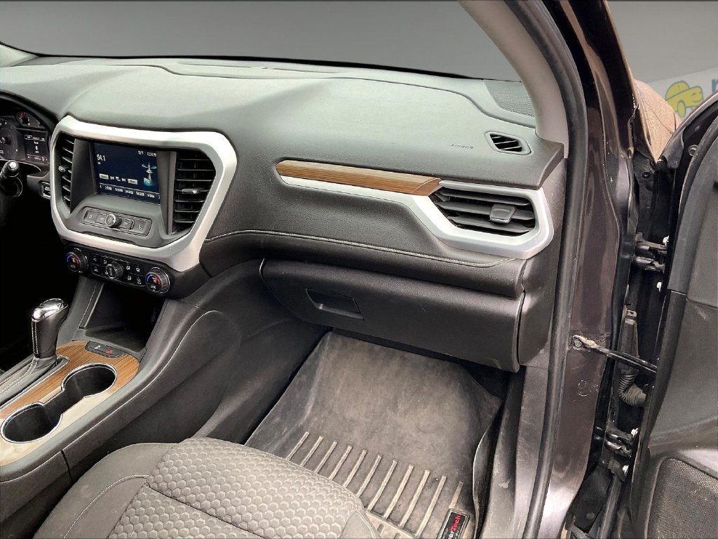 Used 2019 GMC Acadia SLE AWD/4WD image 12