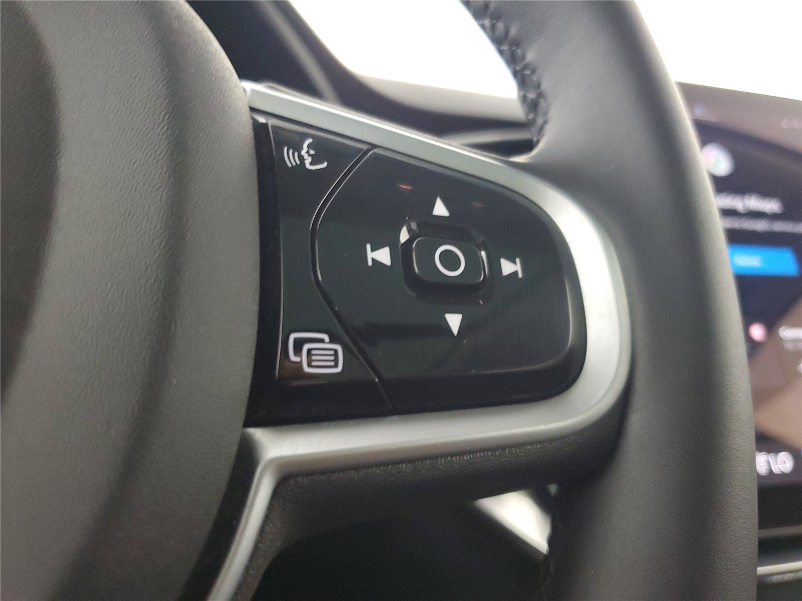 Certified 2026 Volvo XC90 B6 Ultra AWD/4WD image 23
