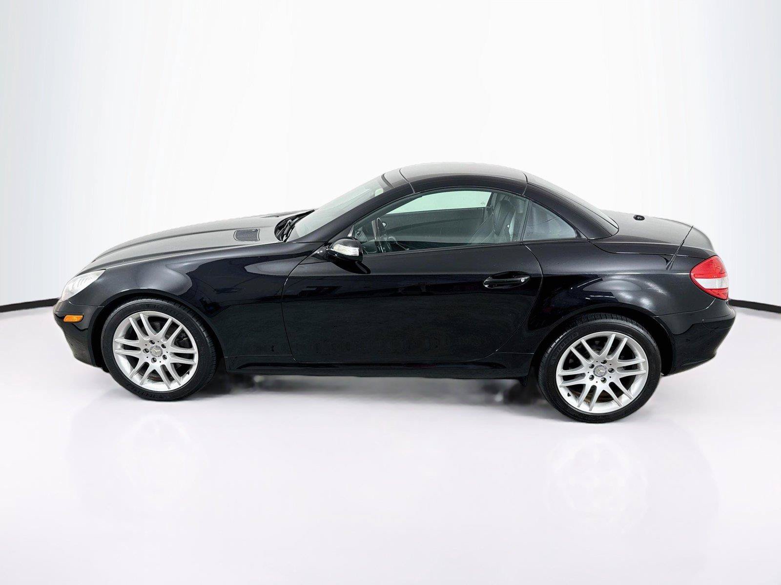 Used 2007 Mercedes-Benz SLK 280 image 2