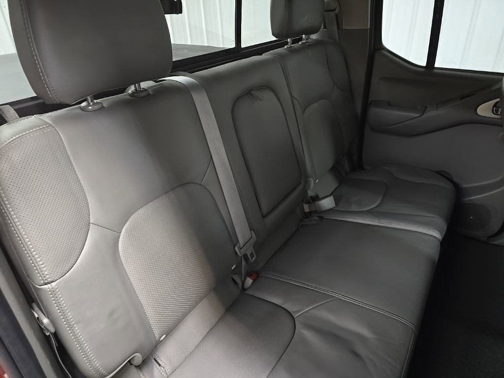 Used 2019 Nissan Frontier SL image 17