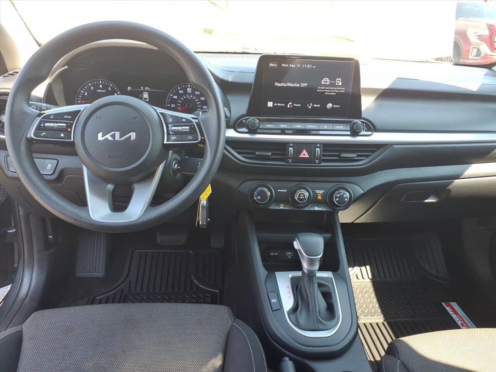 Used 2023 Kia Forte LXS image 16