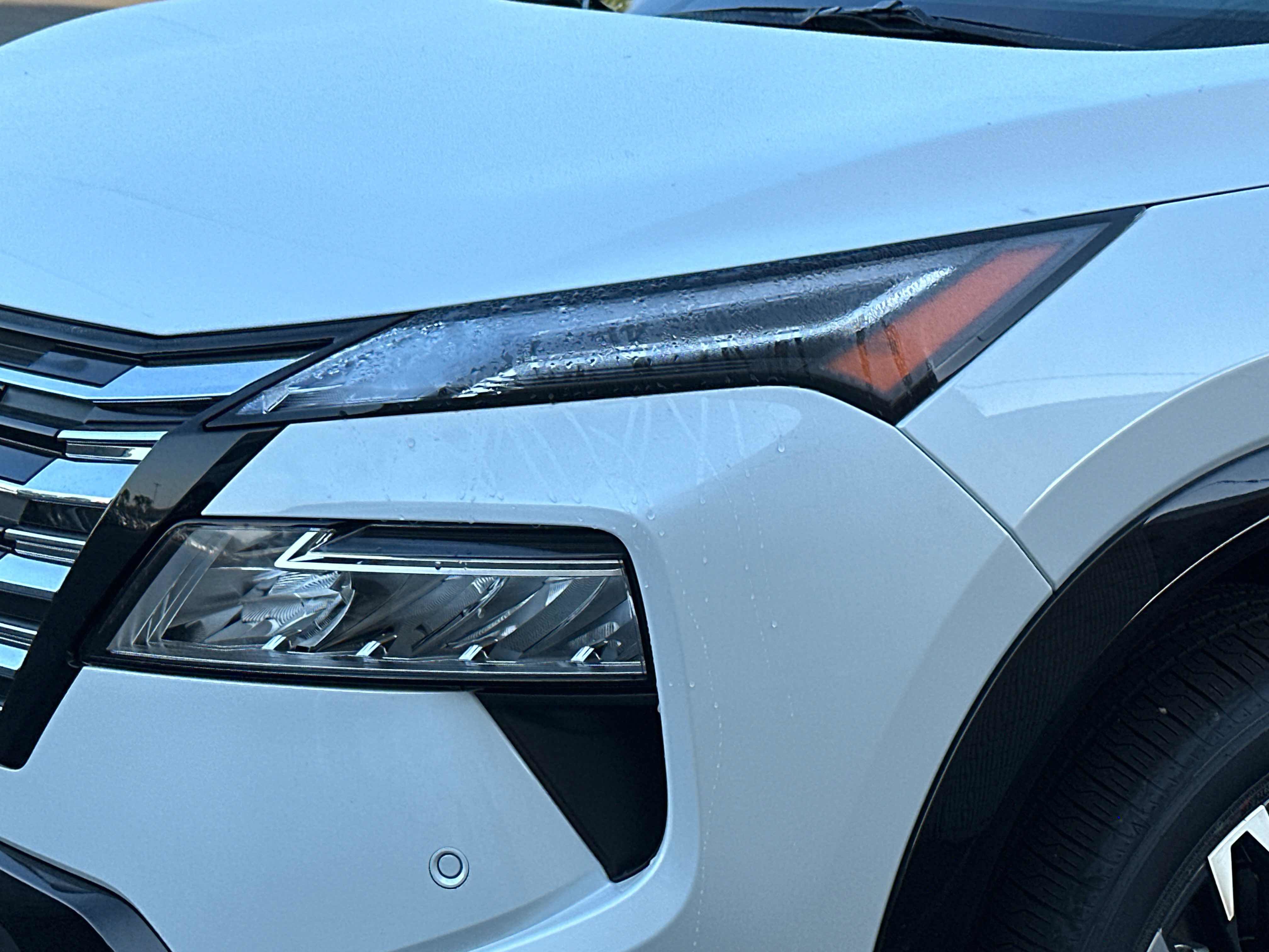 New 2026 Nissan Rogue Platinum w/ Platinum Premium Package image 9