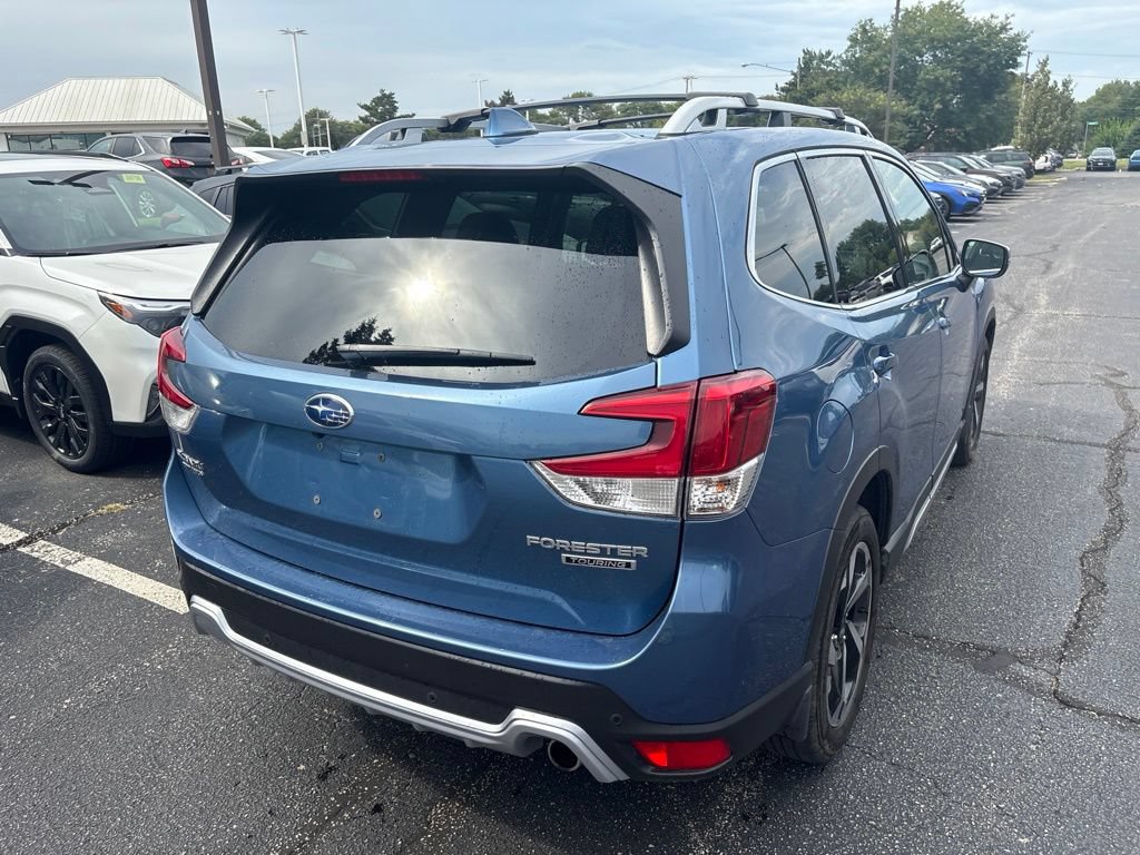 Certified 2023 Subaru Forester Touring AWD/4WD image 3