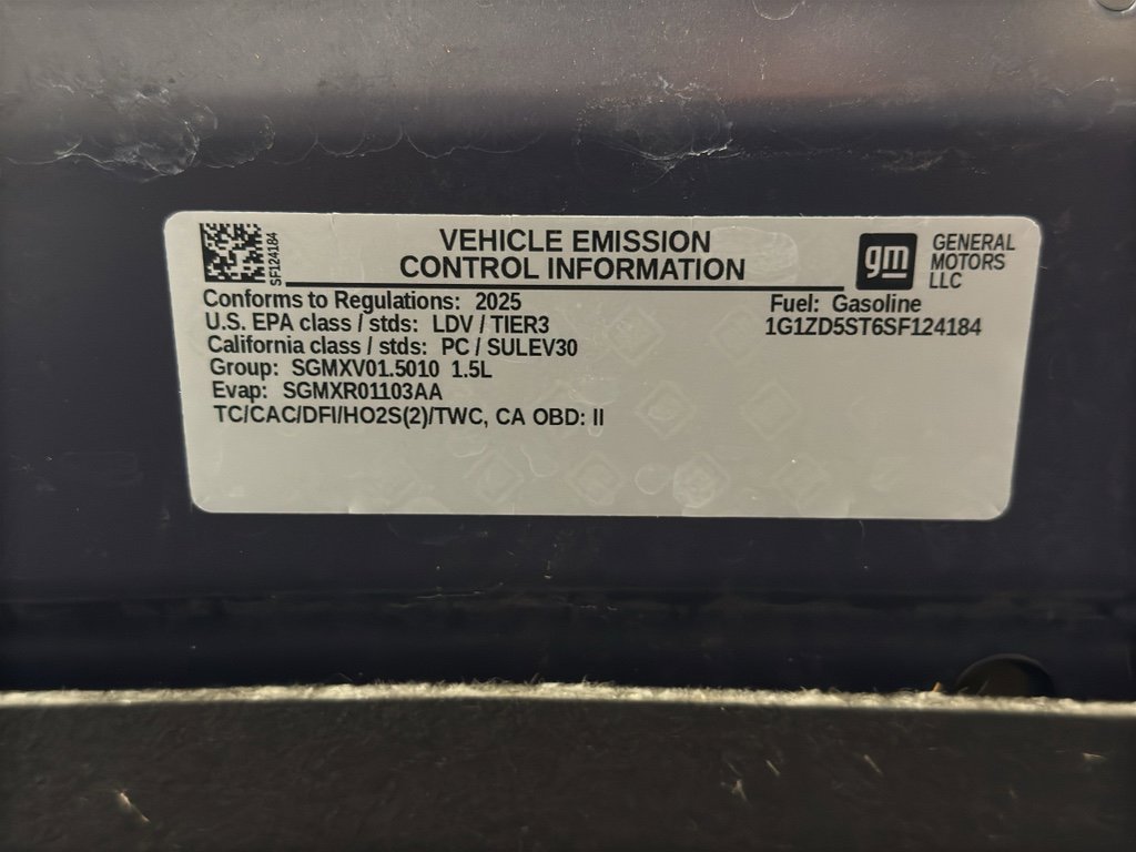 Used 2025 Chevrolet Malibu LT image 33