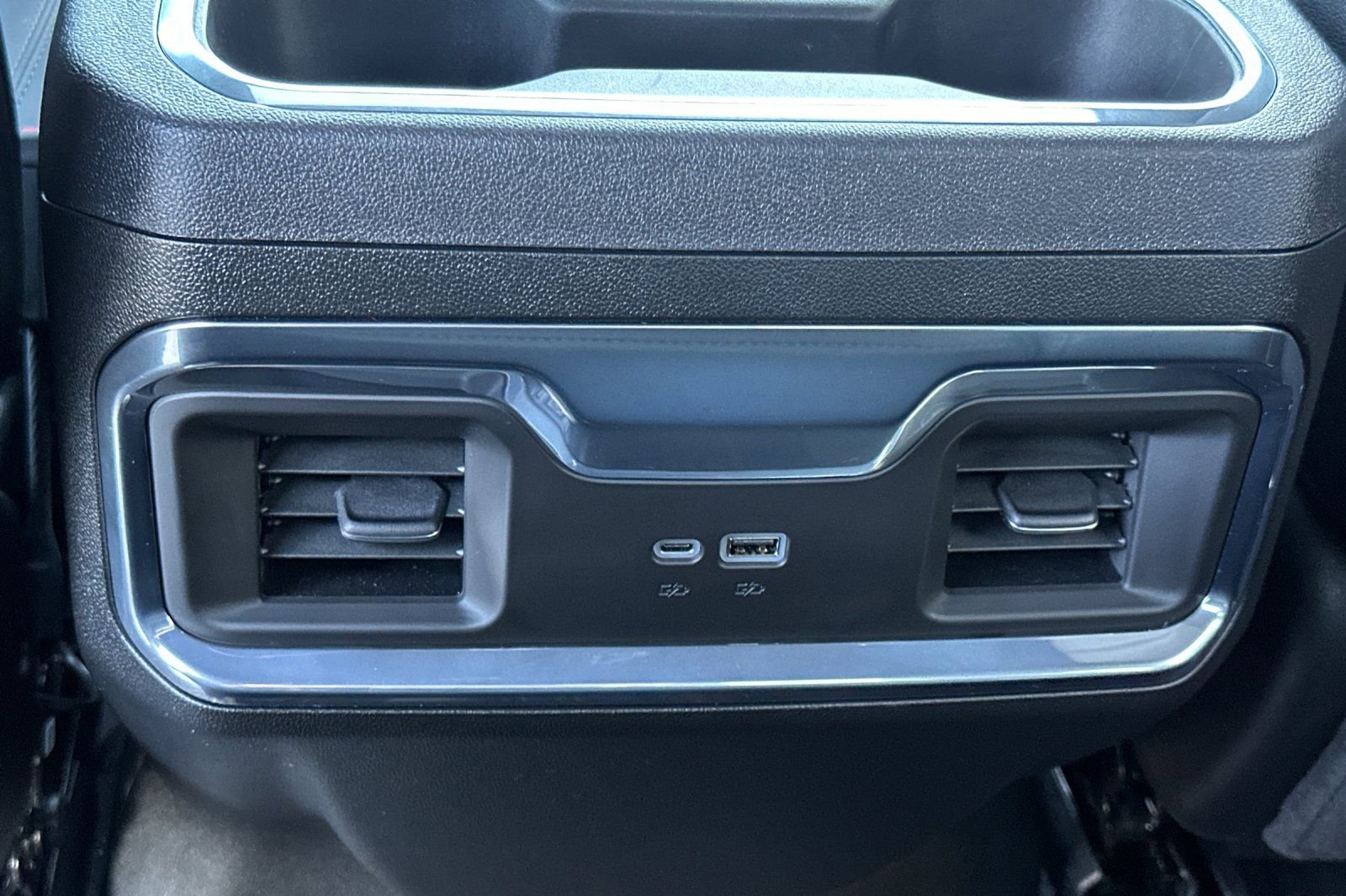 Used 2026 GMC Sierra 1500 Elevation w/ Elevation Premium Package AWD/4WD image 40