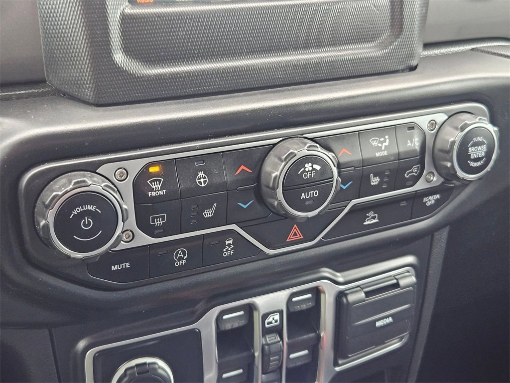 Certified 2023 Jeep Gladiator Willys image 29