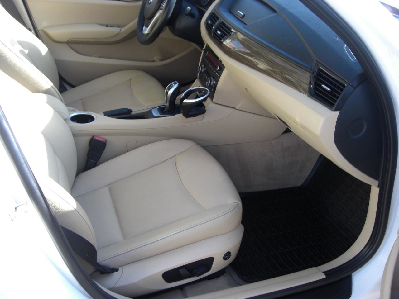 Used 2013 BMW X1 sDrive28i RWD image 19