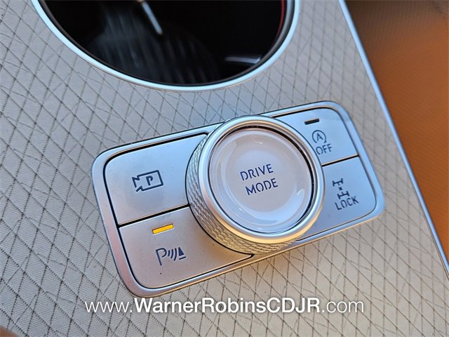 Used 2025 Genesis GV80 3.5T Prestige image 27