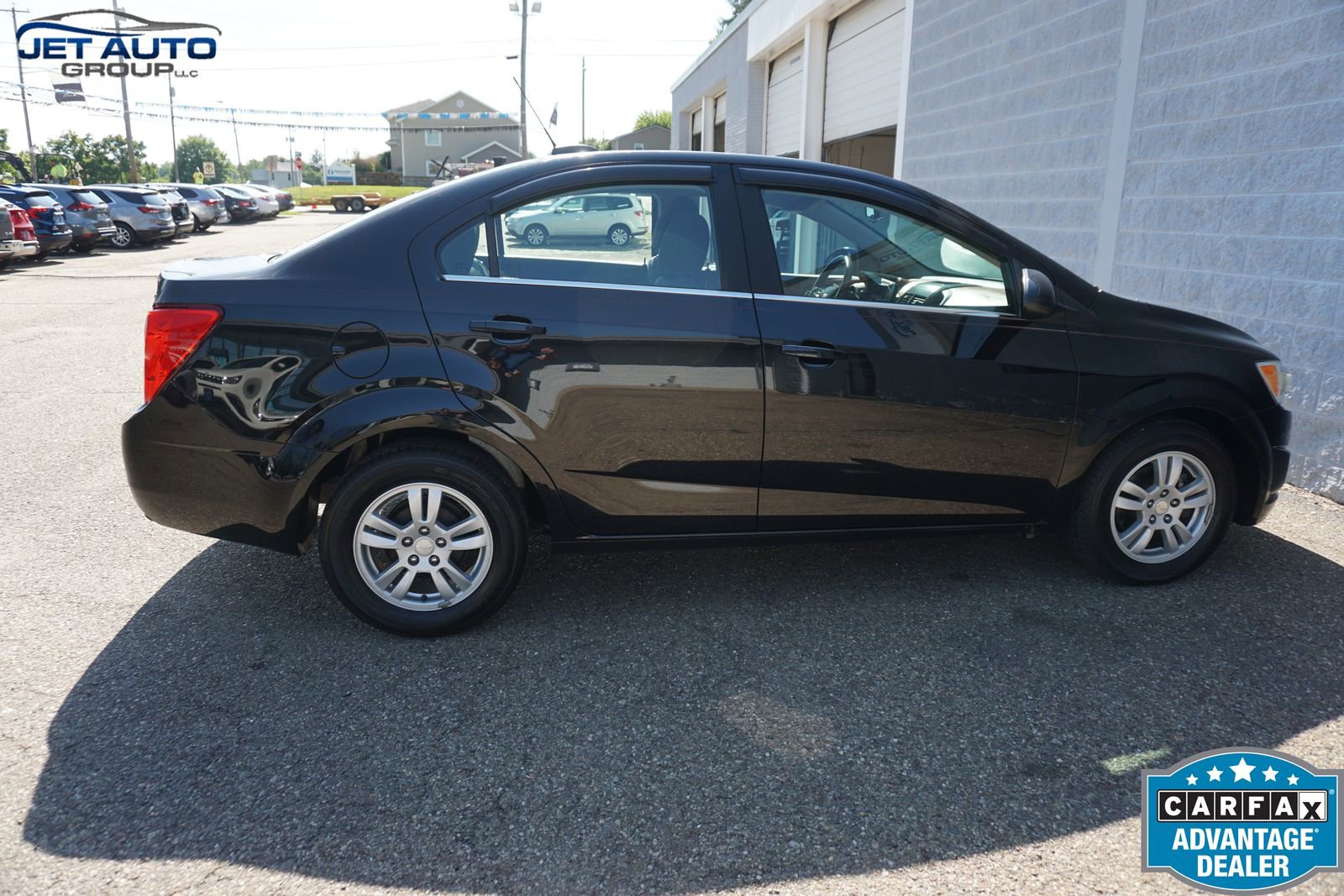 Used 2016 Chevrolet Sonic LT FWD image 12