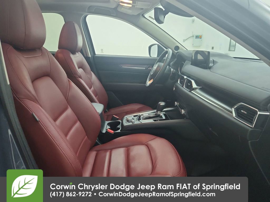 Used 2025 MAZDA CX-5 Carbon Edition image 31