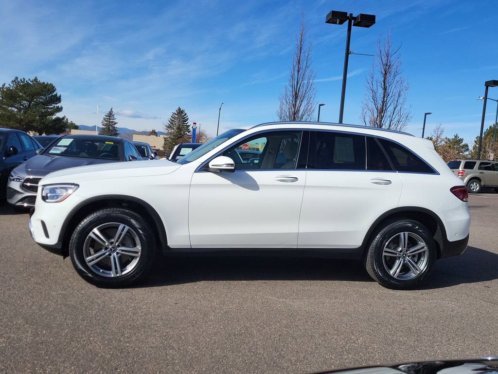 Certified 2022 Mercedes-Benz GLC 300 4MATIC image 4