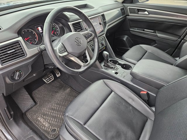 Used 2021 Volkswagen Atlas SE image 6