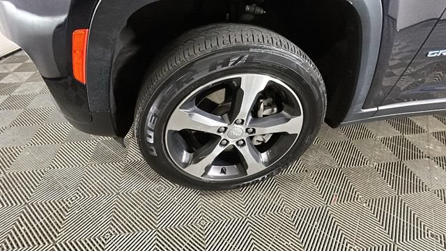 Used 2023 Jeep Grand Cherokee 4WD 4xe image 9