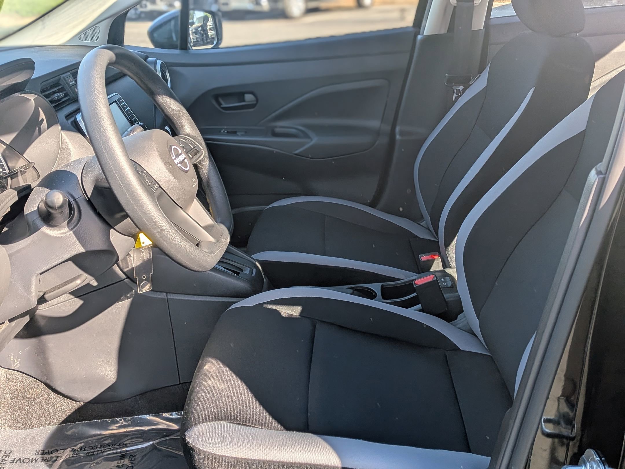 Used 2025 Nissan Versa S w/ Trunk Package FWD image 16