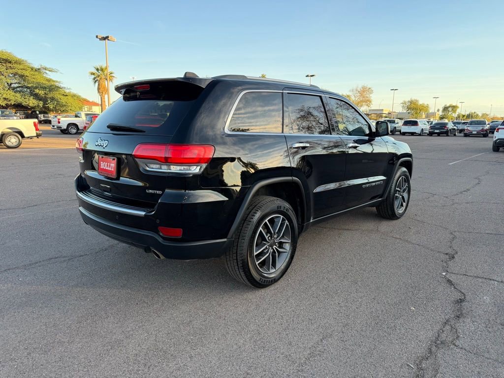 Used 2019 Jeep Grand Cherokee Limited image 9