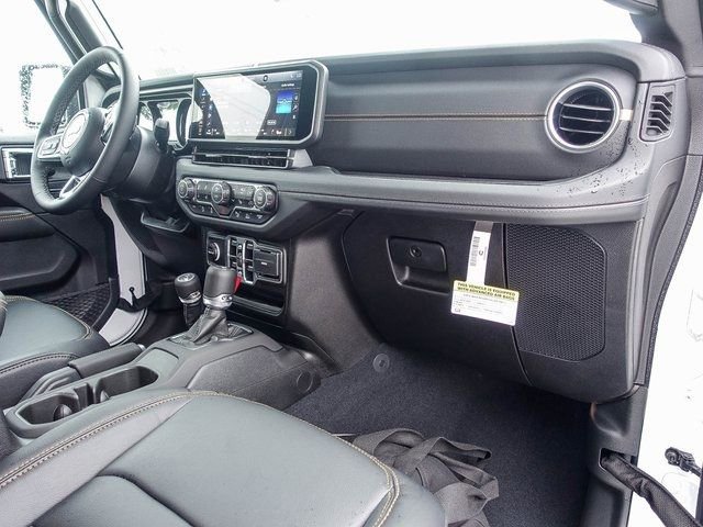 New 2025 Jeep Wrangler Sahara AWD/4WD image 8