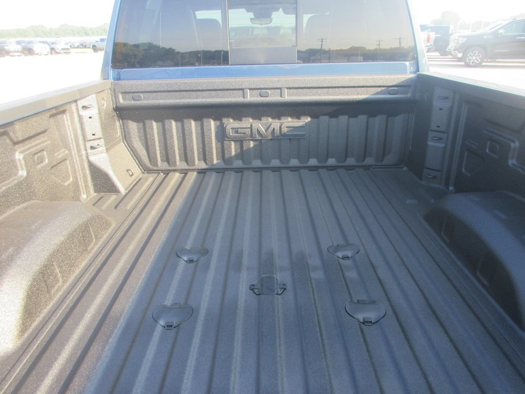 New 2026 GMC Sierra 2500 Denali Ultimate AWD/4WD image 7