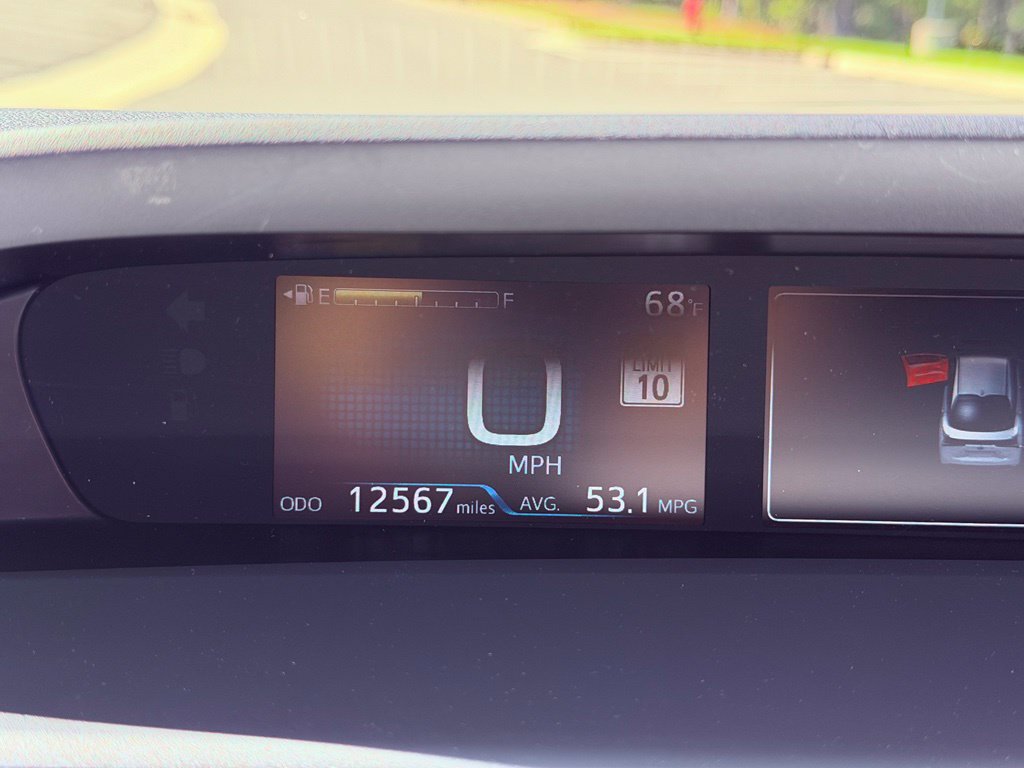 Used 2021 Toyota Prius LE FWD image 22