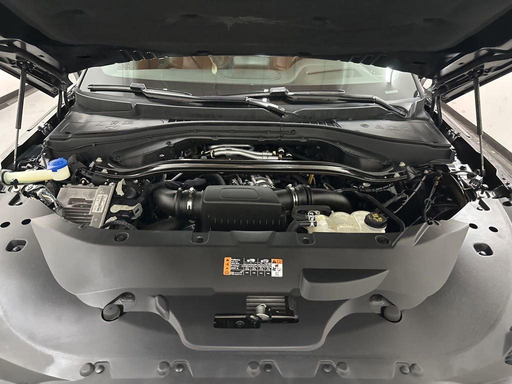 Used 2022 Lincoln Aviator Reserve w/ Equipment Group 201A image 6