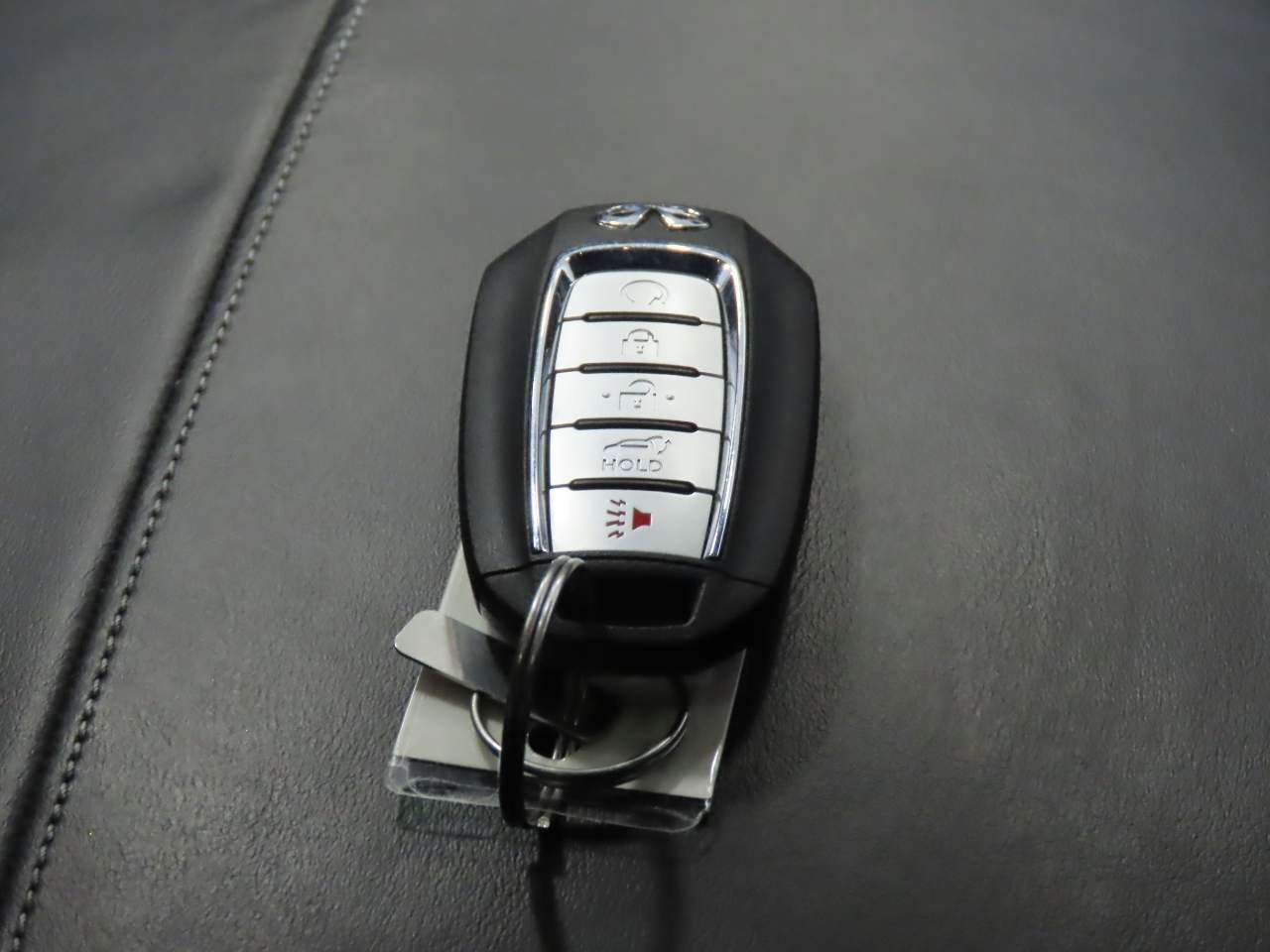 Used 2023 INFINITI QX55 Luxe w/ Cargo Package AWD/4WD image 17