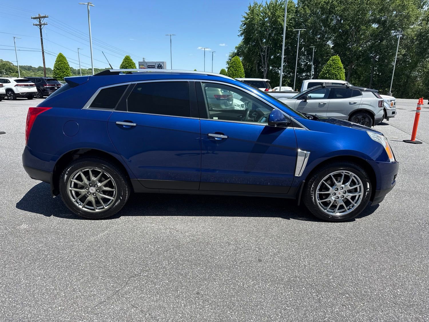 Used 2013 Cadillac SRX Performance FWD image 8