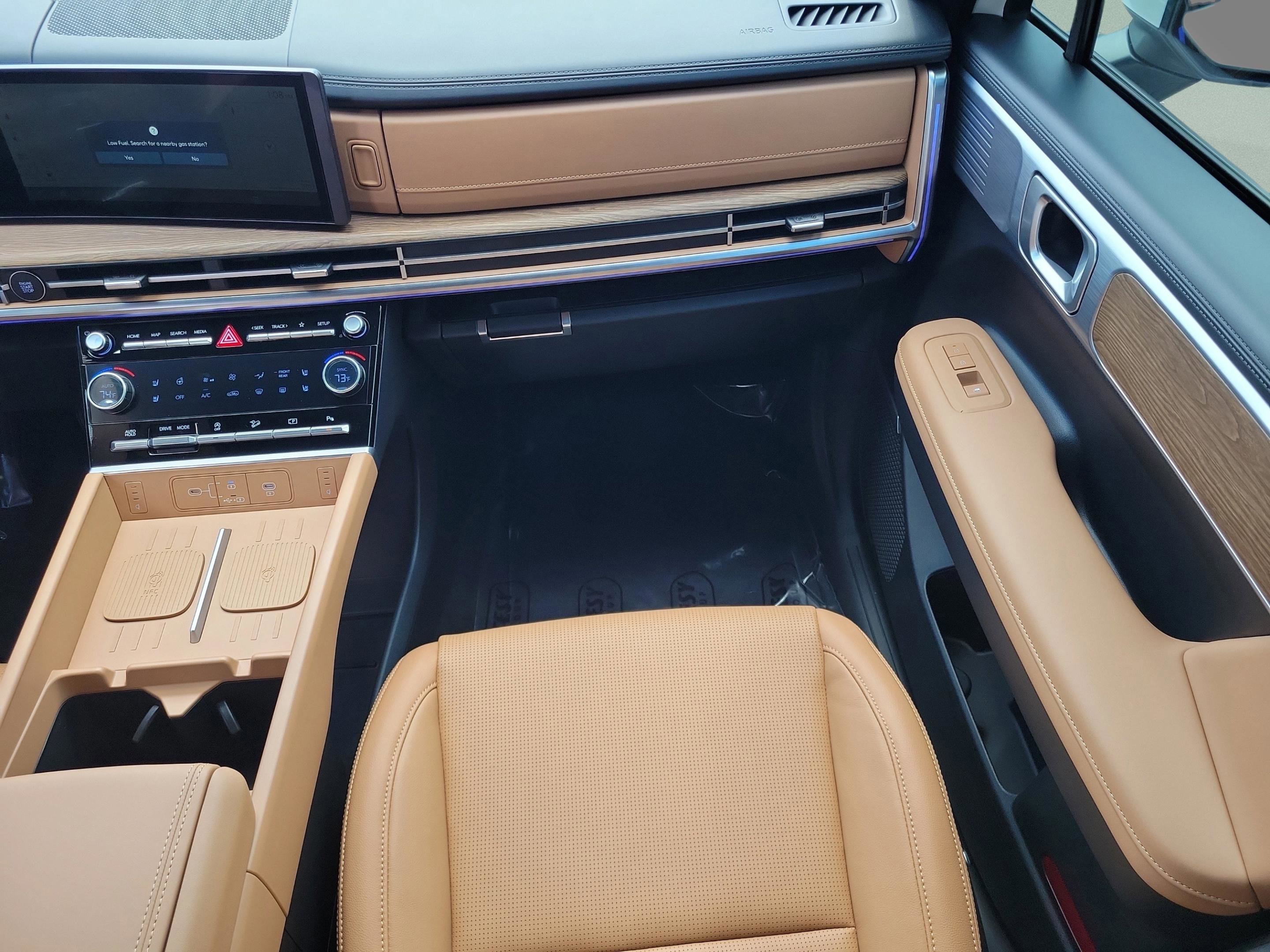 New 2026 Hyundai Santa Fe Limited image 13