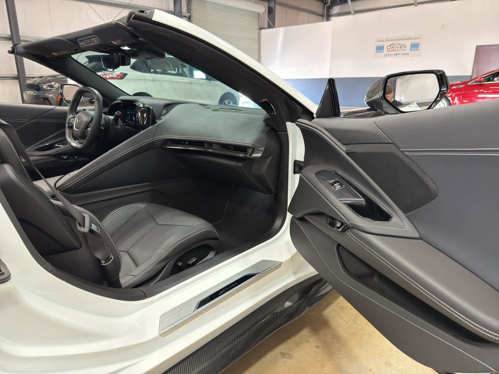 Used 2024 Chevrolet Corvette Z06 image 30