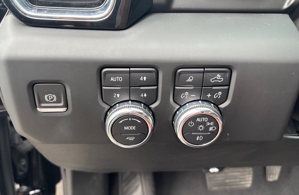 Used 2023 GMC Sierra 1500 Denali Ultimate AWD/4WD image 14