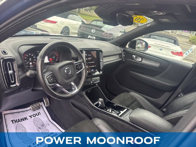 Used 2021 Volvo XC40 T5 R-Design w/ Climate Package AWD/4WD image 13