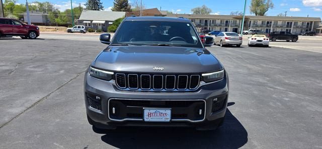 Used 2024 Jeep Grand Cherokee Overland AWD/4WD image 2