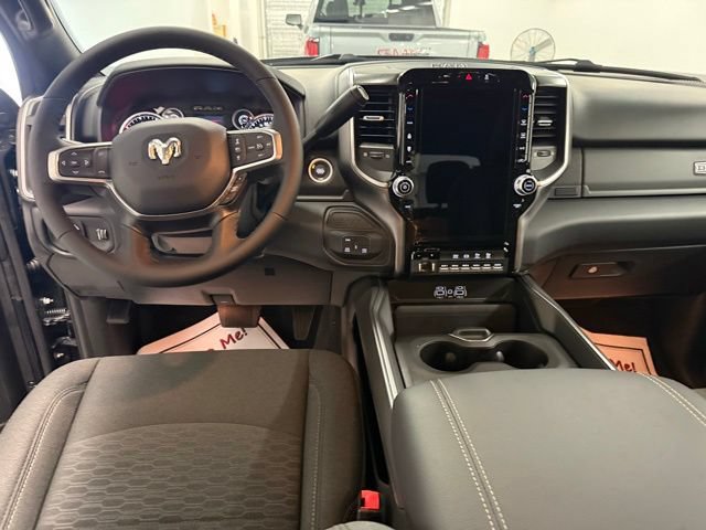 New 2026 RAM 2500 Big Horn AWD/4WD image 15